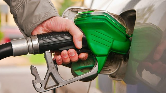 Benzine 13 kuruş zam