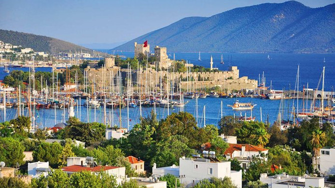 Bodrum'da depremler sürüyor