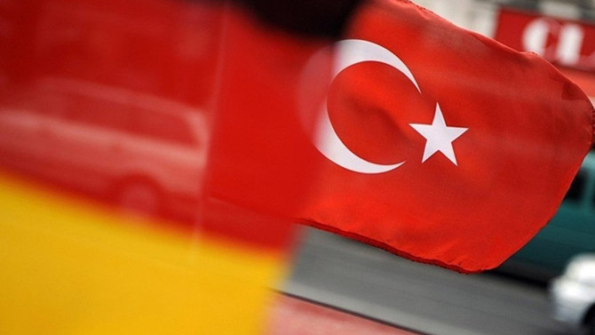 Türkiye'den Almanya'ya iltica talebi arttı