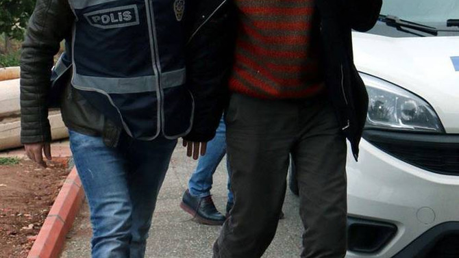 İzmir'de El Nusra operasyonu: 8 gözaltı