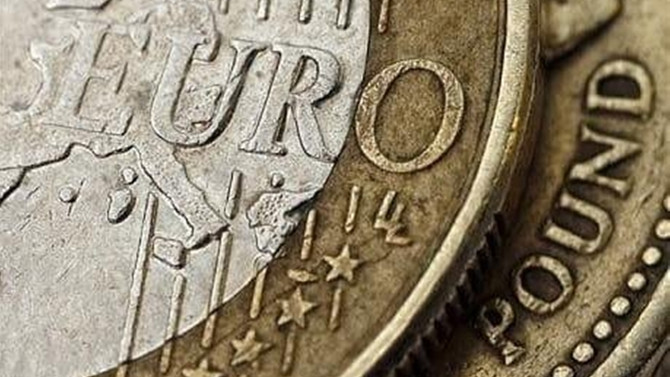 Euro ile GBP, 2018'de eşitlenebilir