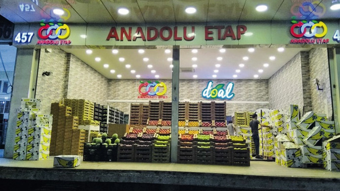 Anadolu Grubu, şimdi de sebze üretimi deniyor