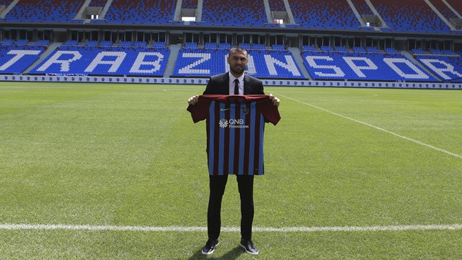 Burak Yılmaz yuvaya döndü