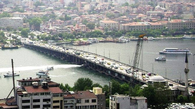 Atatürk Köprüsü trafiğe kapatılacak