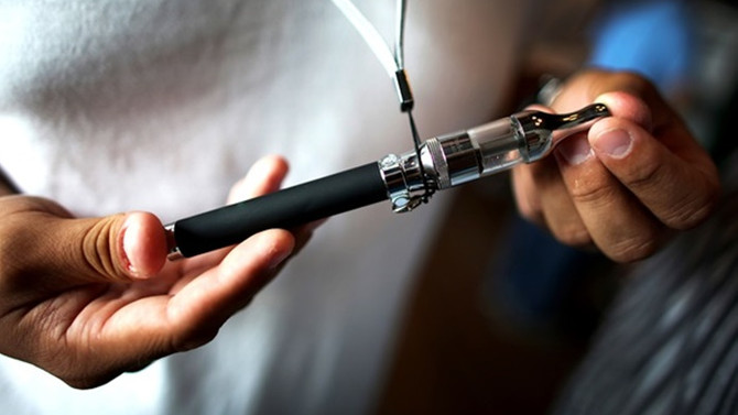 ABD'den gençlere yönelik elektronik sigara önlemi
