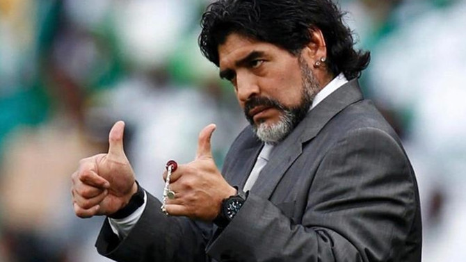 Maradona: Maduro'nun emrinde bir neferim