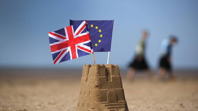 Brexit müzakereleri ertelendi