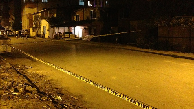 Maltepe'de kahvehaneye saldırı: 1 ölü