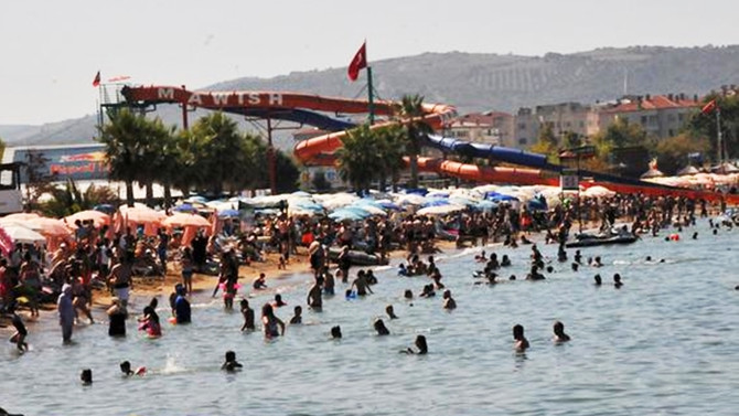 Çınarcık bayramda 300 bin kişiyi ağırladı