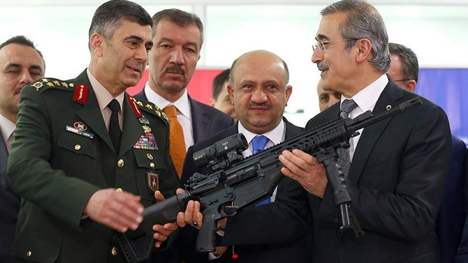 'Milli tüfek' Mehmetçiğe teslim edildi