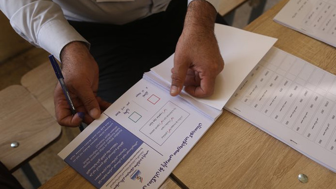 Referandum komisyonu için tutuklama kararı