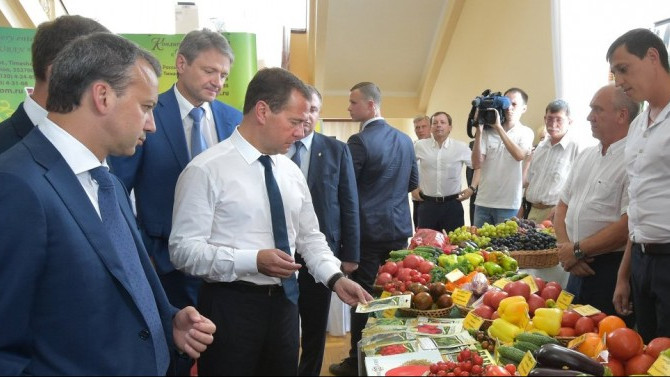 Rusya Tarım Bakanı: Sektör için 215 milyar ruble ayrılmalı