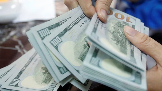 Dolar/TL'de aşağı yön devam ediyor