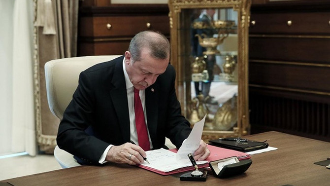 Erdoğan'dan 2 kanuna onay