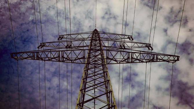 Sanayicilere tarife garantili elektrik yok