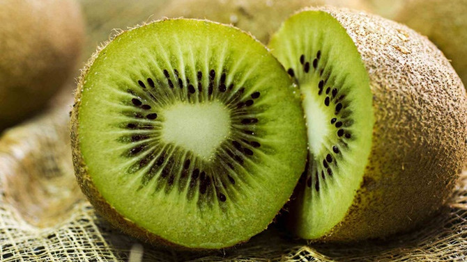 Tam bir vitamin deposu: Kivi
