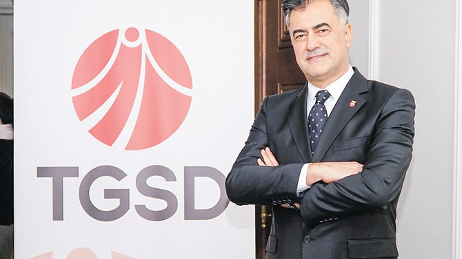 Tekstilcilerden Doğu’ya 30 bin istihdam için fabrika şartı