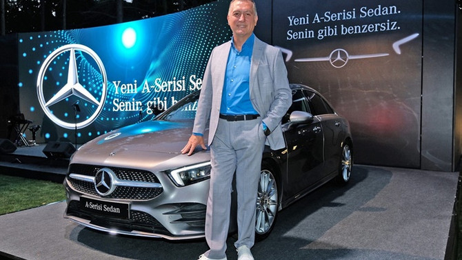 Mercedes Benz’den ilk kompakt sedan