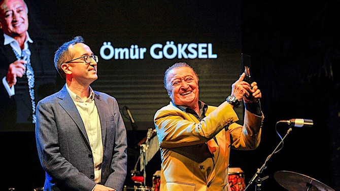 Göksel ve Hürsever’e “Yaşam Boyu Başarı Ödülü”