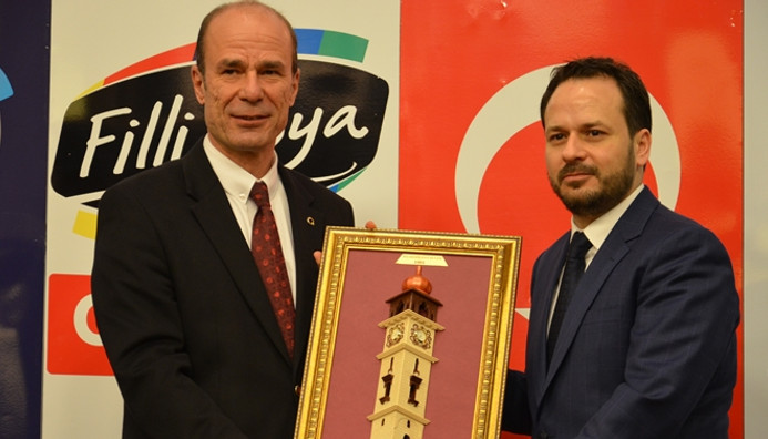 Filli Boya Dan 3 Fabrika Yatirimi Sirket Haberleri