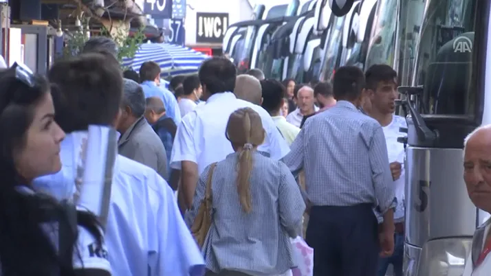 Otobus Firmalarina Ek Sefer Izni Dunya Gazetesi
