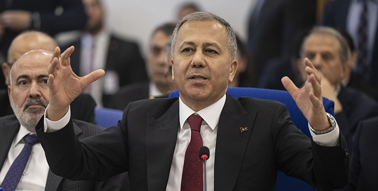 Bakan Yerlikaya: Yasa dışı bahisle ilgili çalışmalar devam ediyor