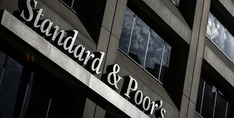 S&P'den küresel ekonomi öngörüsü: Gelecek yıl yüzde 3 büyüyecek