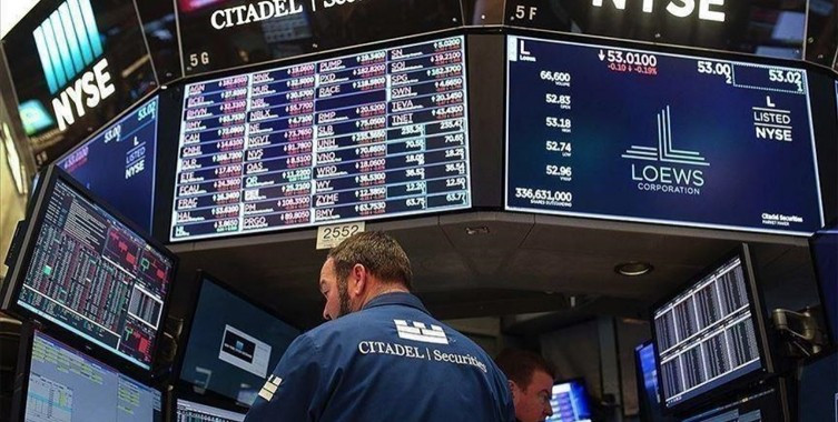 Deutsche Bank, 2025 İçin S&P 500’de çift haneli kazanç öngörüyor