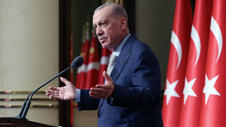 Erdoğan'dan muhalefete çağrı: Gelin Türkiye düşmanlarını hüsrana uğratalım