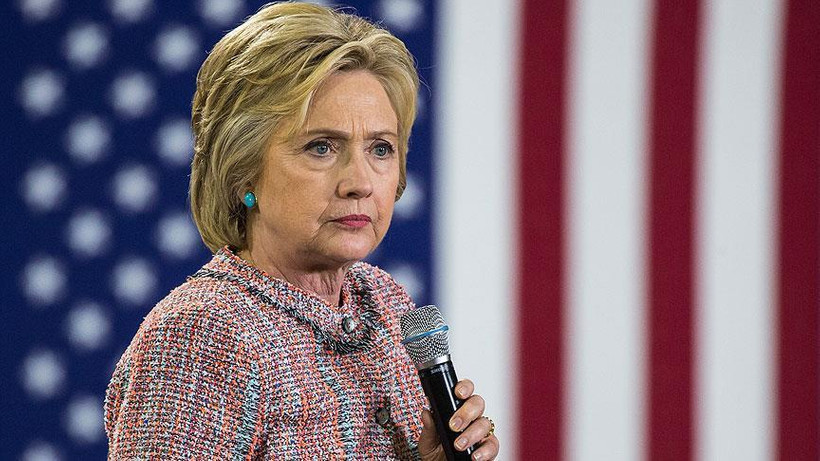 Clinton ilk kez halkın karşısına çıktı