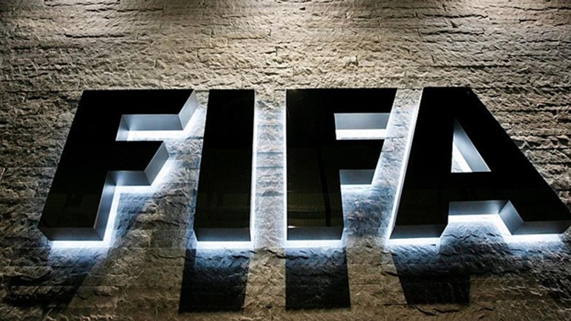 FIFA ceza yağdırdı