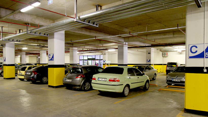 AVM otoparklarında yeni düzenleme