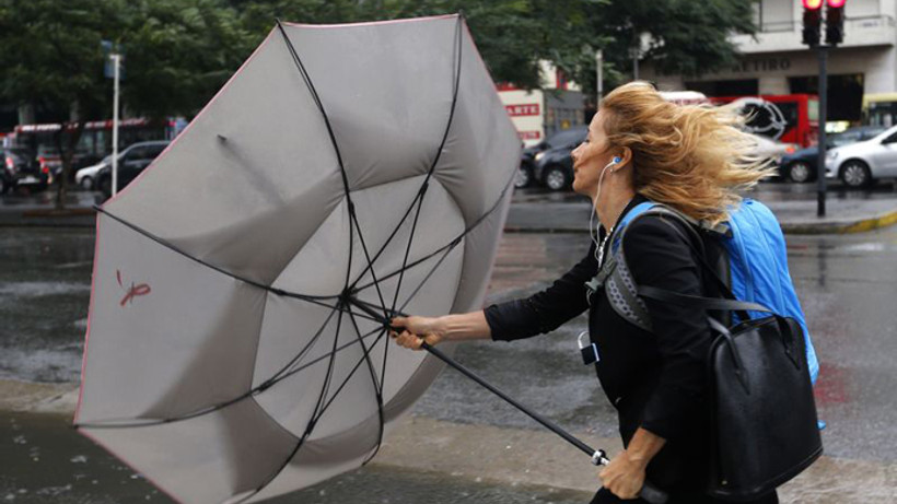 Meteoroloji'den 'çatılar uçabilir' uyarısı