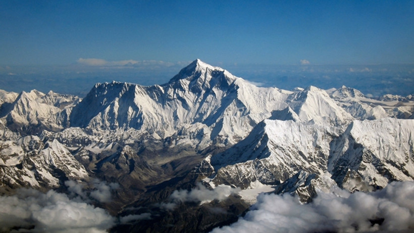 Everest yeniden ölçülecek