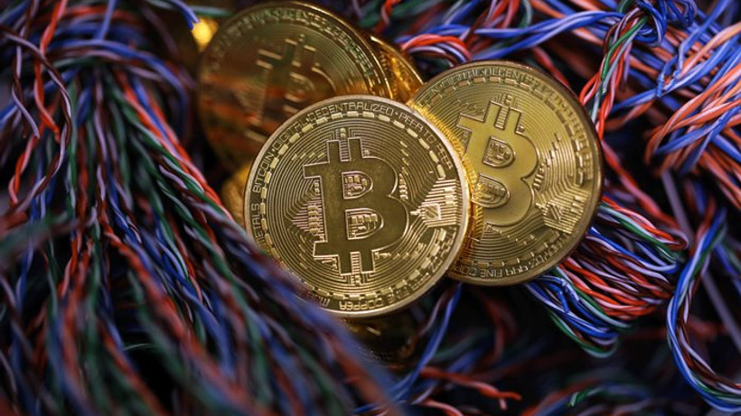 Bitcoin en büyük düşüşünü yaşadı