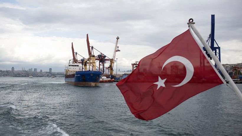 Seyfettin Gürsel: 2018 için en büyük risk zayıf büyüme