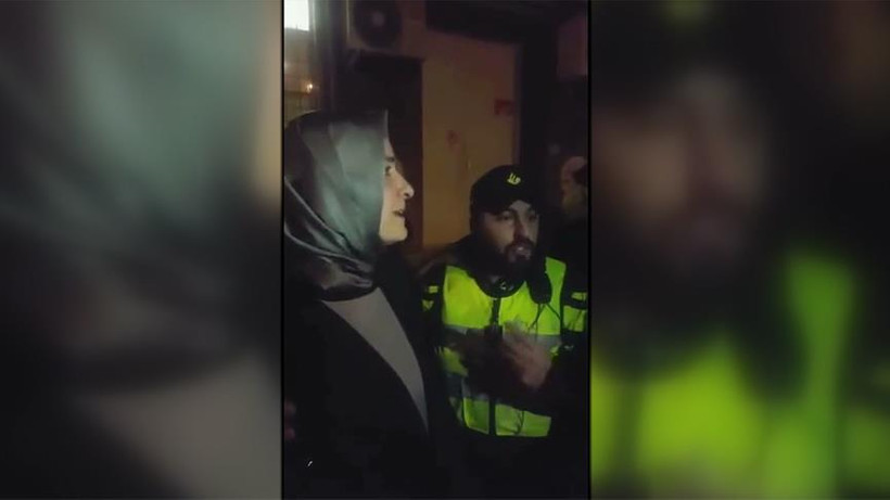 Bakan Kaya'yı konsolosluğa sokmadılar