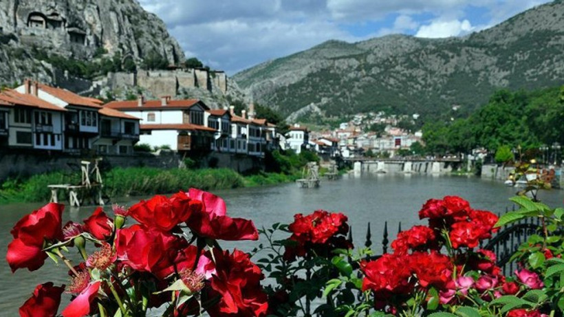 'Şehzadeler şehri'nde 650 bin turist hedefi