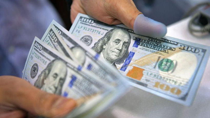 Dolar/TL yukarı yönlü