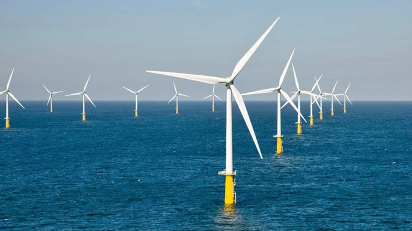 Shell, rüzgar hissesinin yarısını sattı