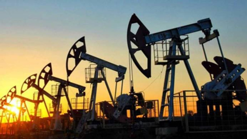 BAE petrol üretimini artırıyor