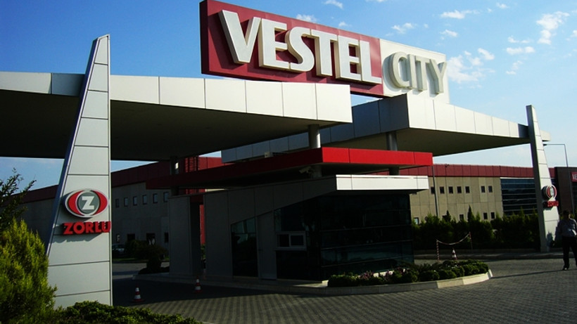 Zorlu, 'elektrikli otomobil' iddialarını yalanladı