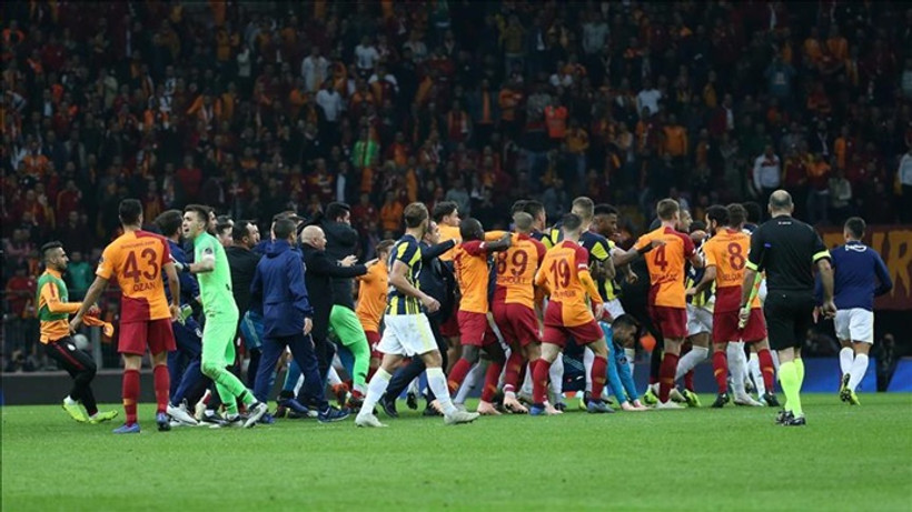 Galatasaray-Fenerbahçe derbisi cezaları onandı