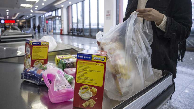 Plastik poşetleri ücretsiz verenlere para cezası uygulanacak
