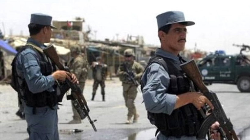 Afganistan'da stadyumda patlama: 3 ölü