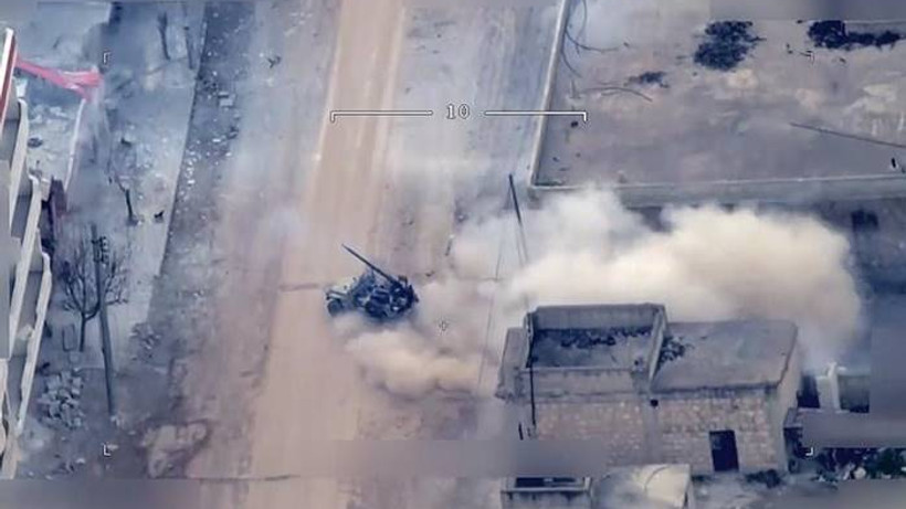 YPG evlerin arasından Türkiye'ye saldırıyor