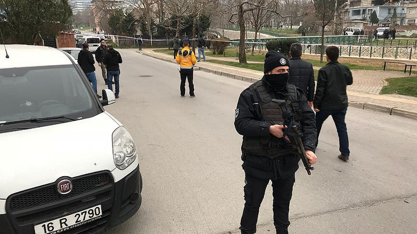 Bursa'da çevik kuvvet yakınlarında patlama