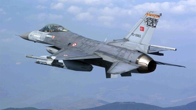 Siirt'te teröristlere hava harekatı