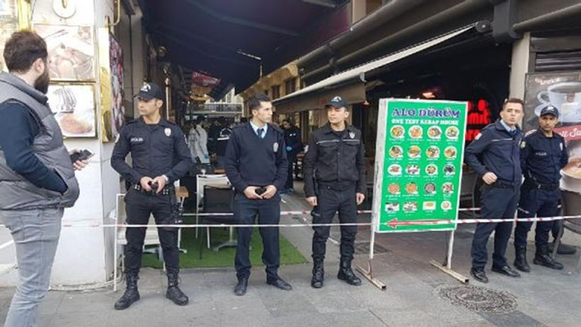 Eski bakan Vuralhan bıçaklanarak öldürüldü