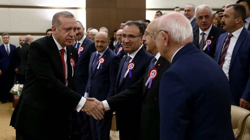 Meclis'teki gerginlik sonrası ilk buluşma
